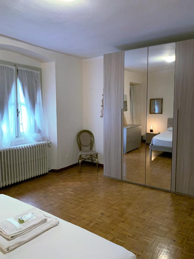 Fiordiluna, Nel Cuore Di Brescia Hotel Exterior foto
